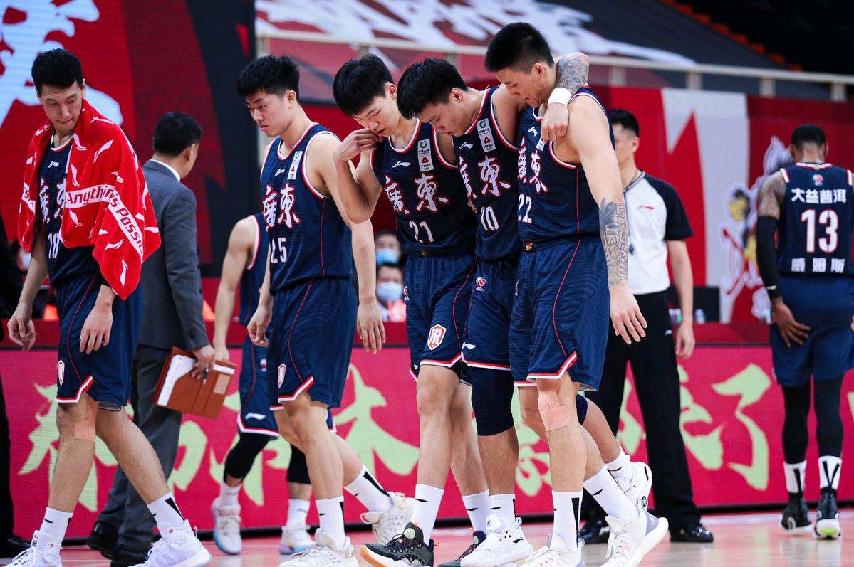 比赛悬念丛生，胜负难料，球迷热切期待的简单介绍