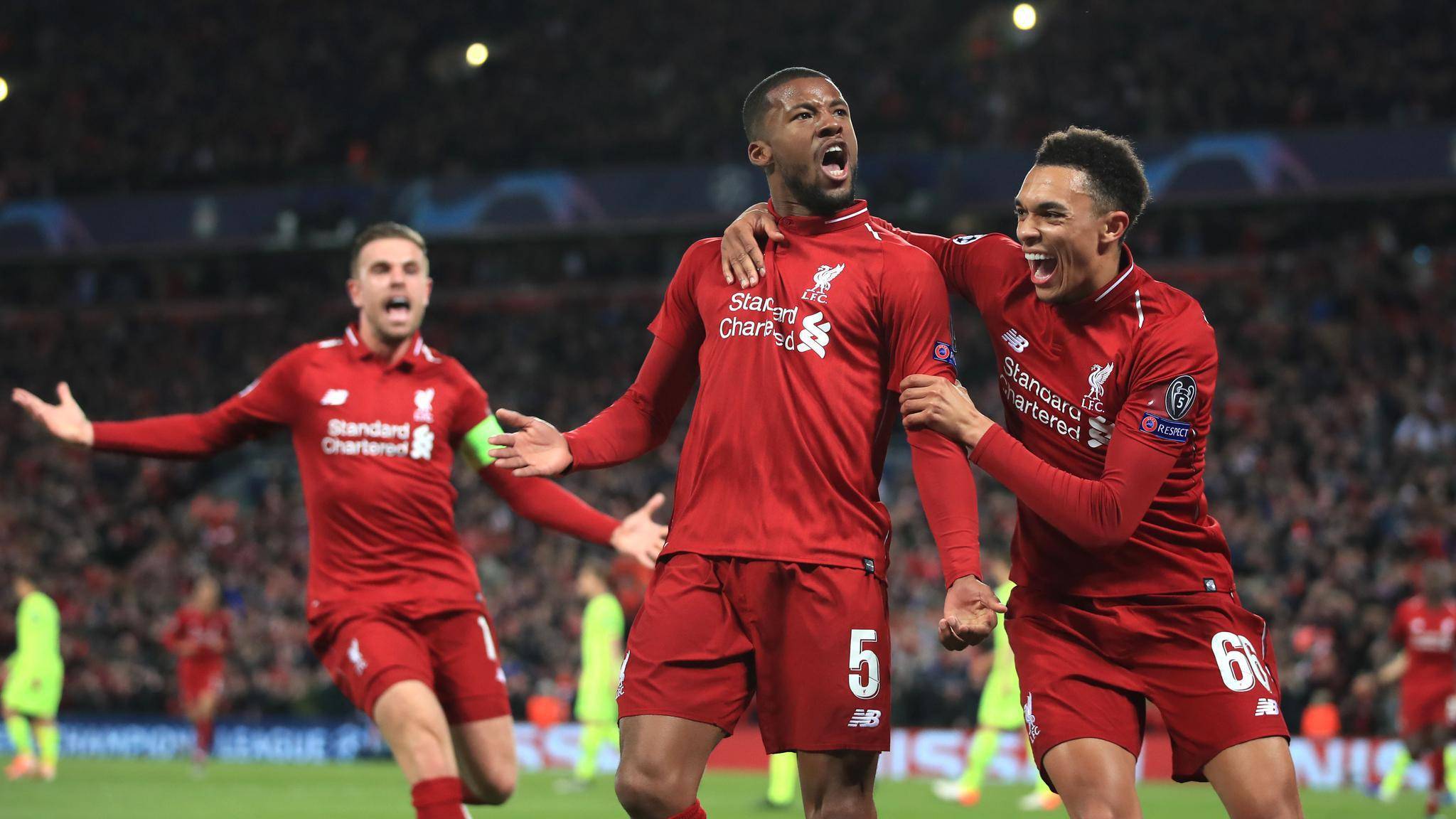 利物浦球队合作紧密，全队士气高涨