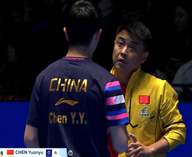 波兰国家队绝地反击成功打进十六强