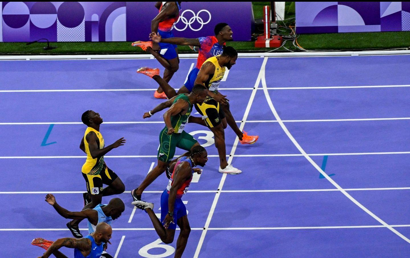 美国飞人夺冠，刷新个人最快记录的简单介绍