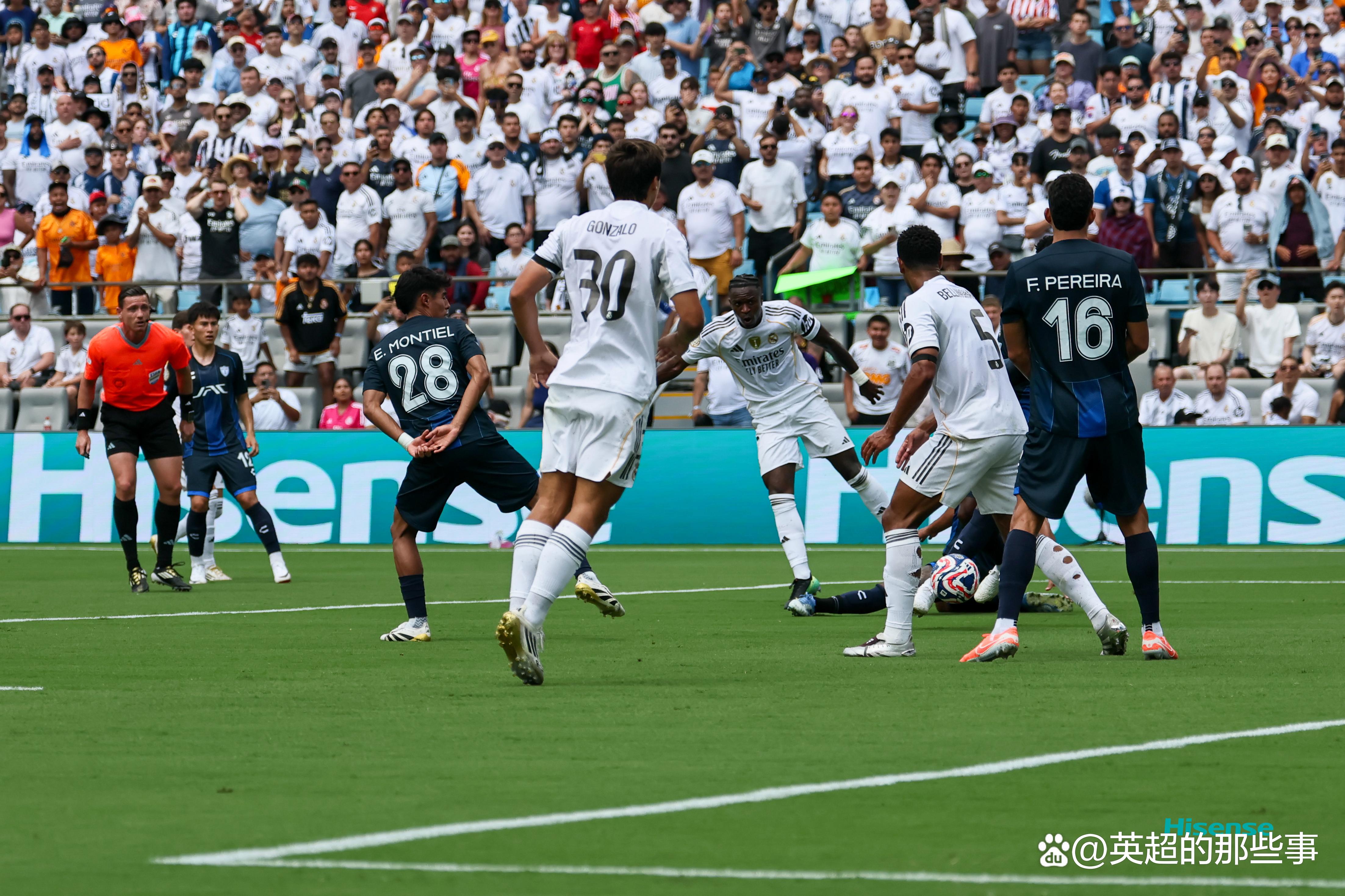 关于实时报道：欧洲联赛激烈角逐引热议的信息