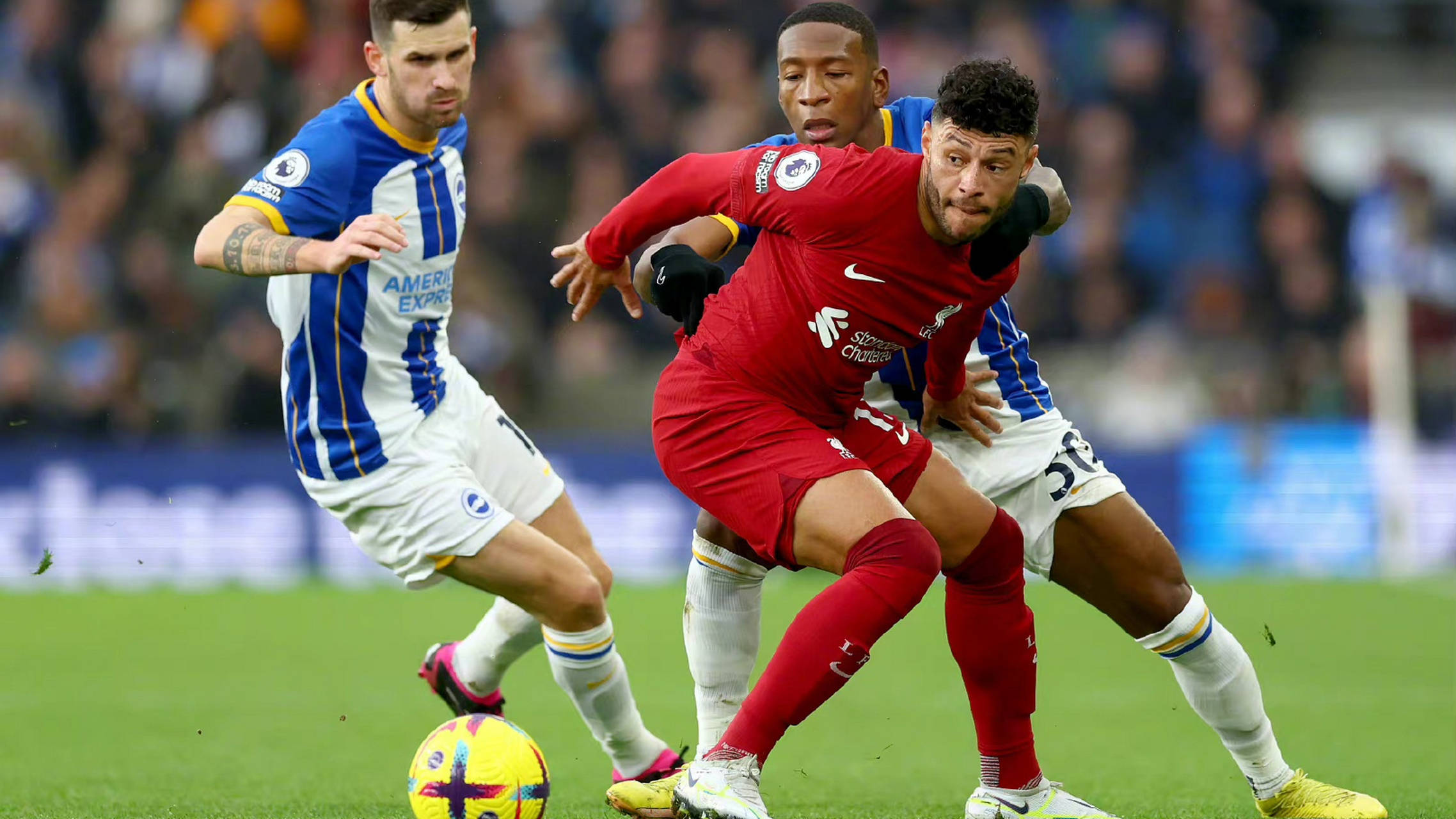 利物浦客场遭遇布莱顿逼平，保住领先地位