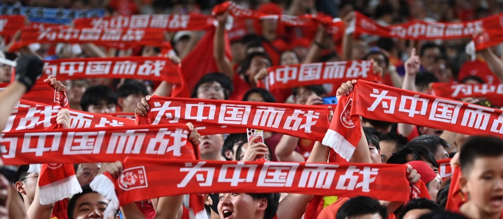 突破足球界的新面孔，国际赛事引发关注