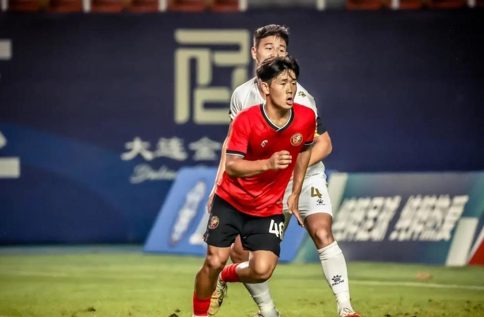 大连主场告捷，提升战绩表现