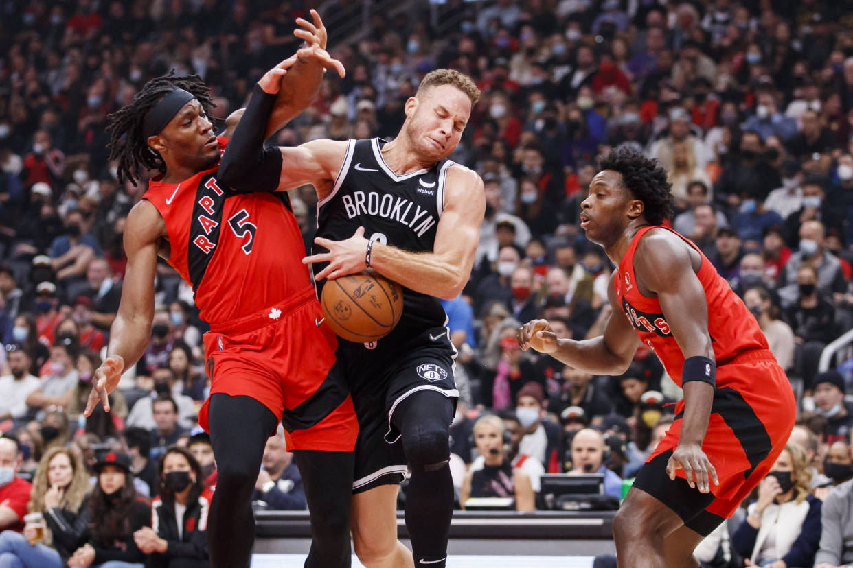 猛龙大胜骑士豪取七连胜