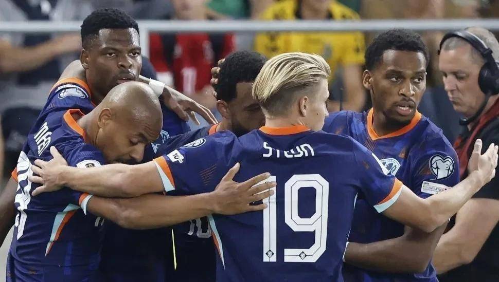 爱尔兰队欧预赛主场大获全胜，士气高昂