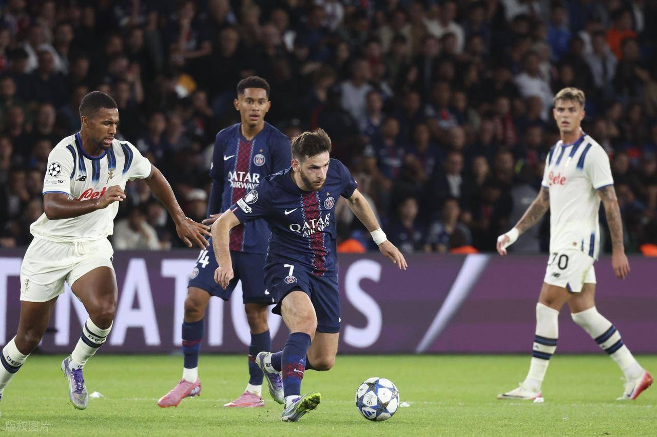 巴黎圣日耳曼客场胜马赛，稳居榜首