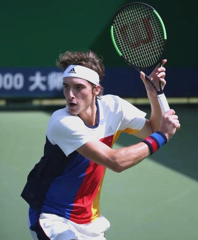 年终总决赛绝杀拉沃尔杯，西西帕斯关键制胜的简单介绍