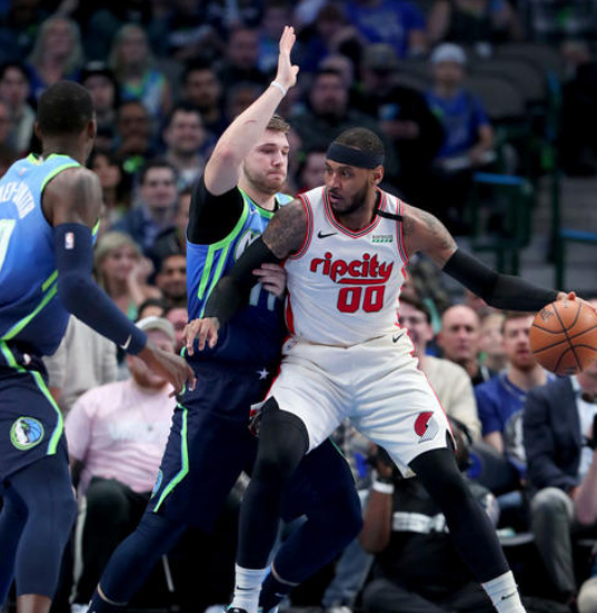 关于独行侠力克新疆队，麦科勒姆扛起全队的信息