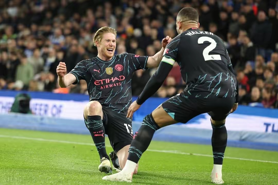 英格兰翻盘曼城，佩德里扛起全队