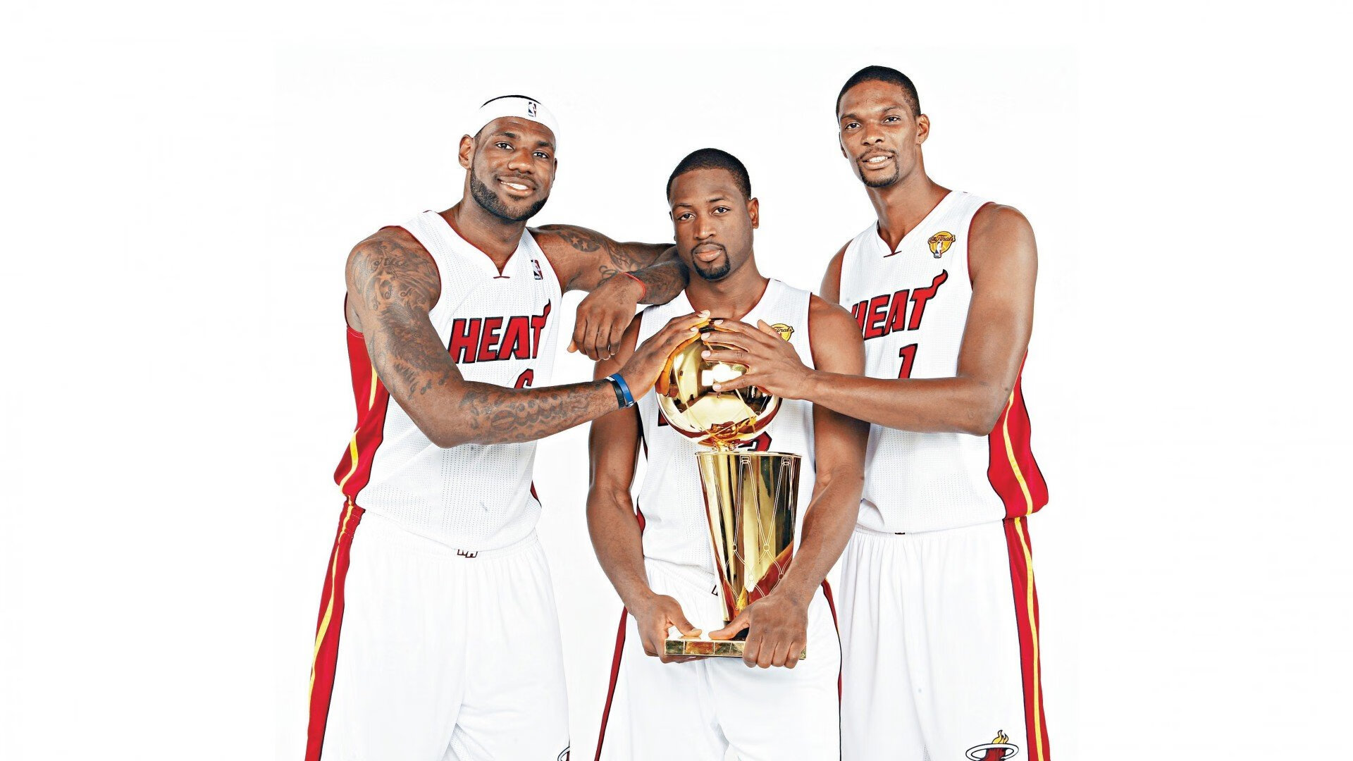 当哈登在波士顿主场轰下60分时，广东队正在思考篮球的次元壁问题